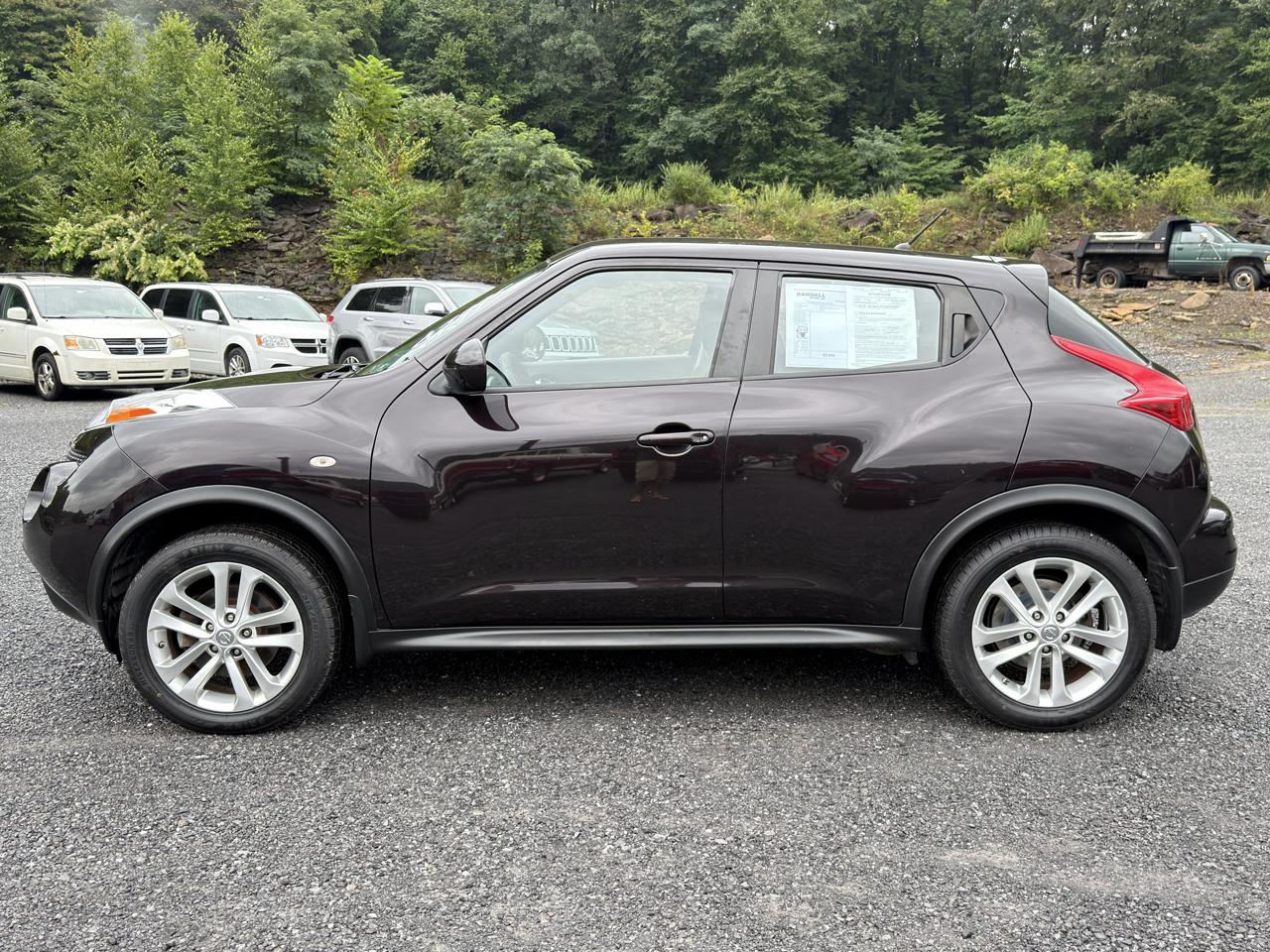 Nissan Juke 5dr Wgn CVT S AWD 2014