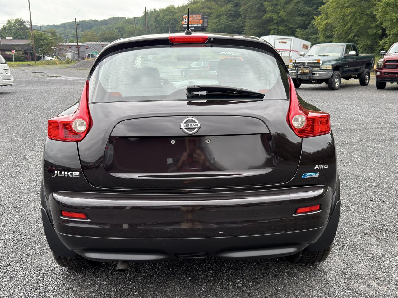 Nissan Juke 5dr Wgn CVT S AWD 2014