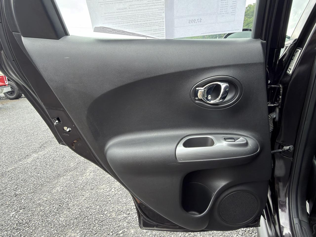 Nissan Juke 5dr Wgn CVT S AWD 2014