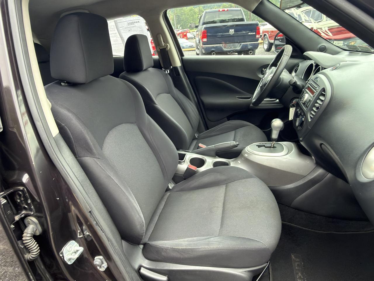 Nissan Juke 5dr Wgn CVT S AWD 2014