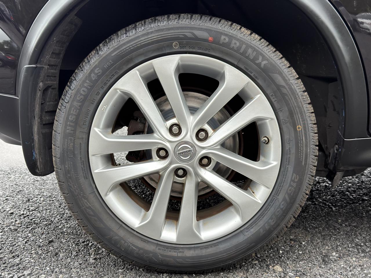Nissan Juke 5dr Wgn CVT S AWD 2014