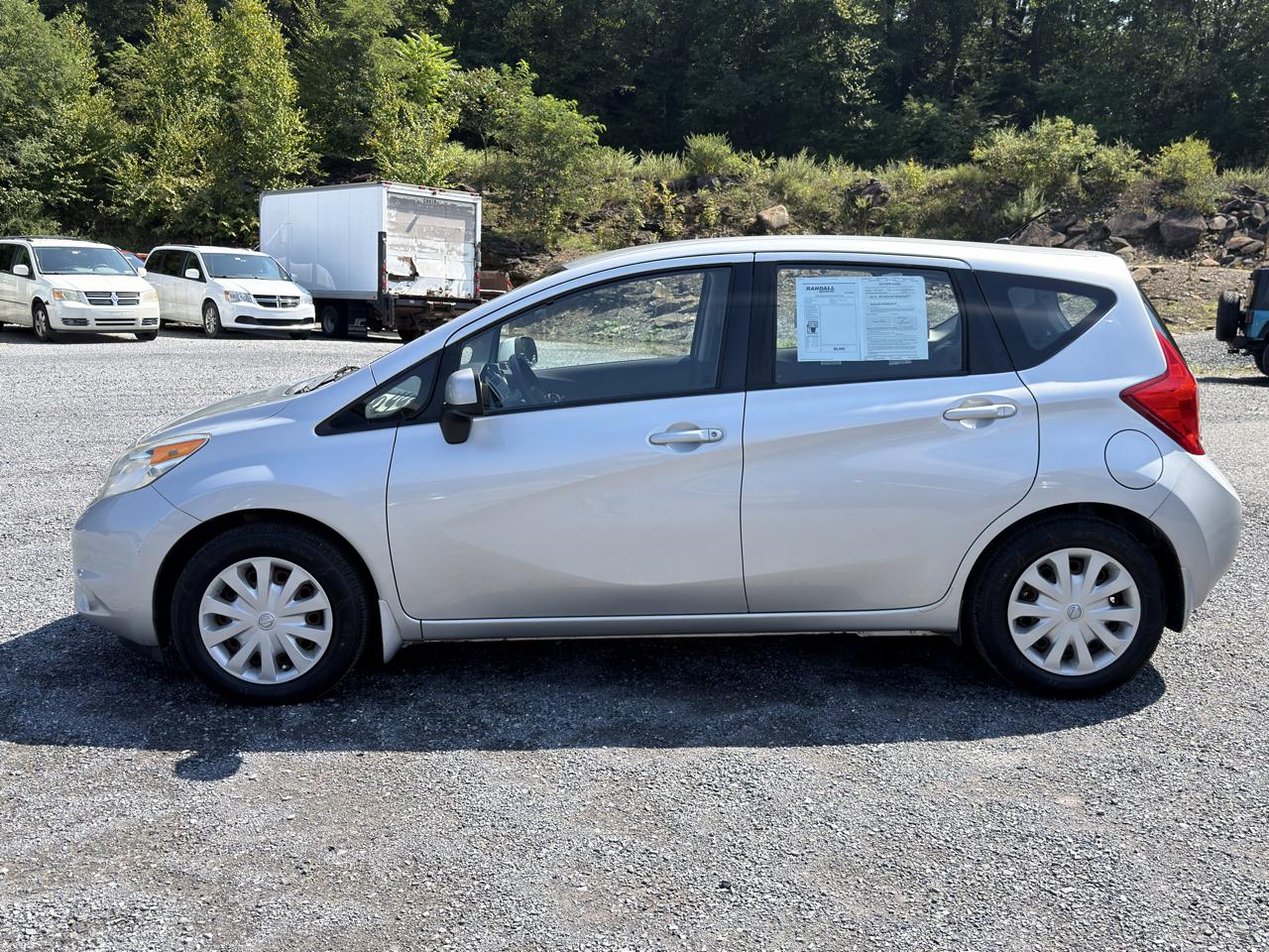 Nissan Versa Note 5dr HB CVT 1.6 SV 2014