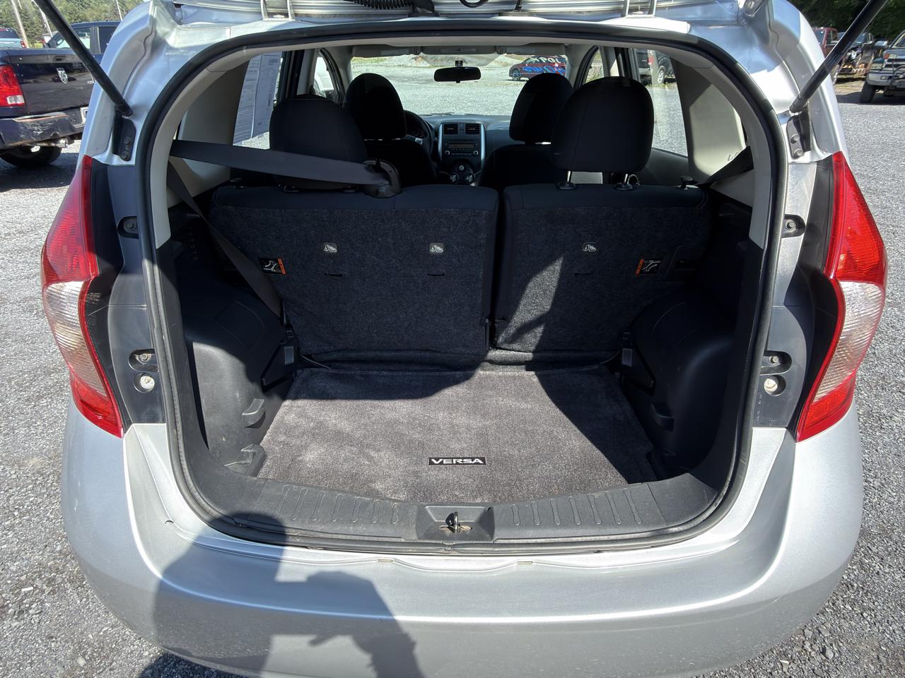 Nissan Versa Note 5dr HB CVT 1.6 SV 2014