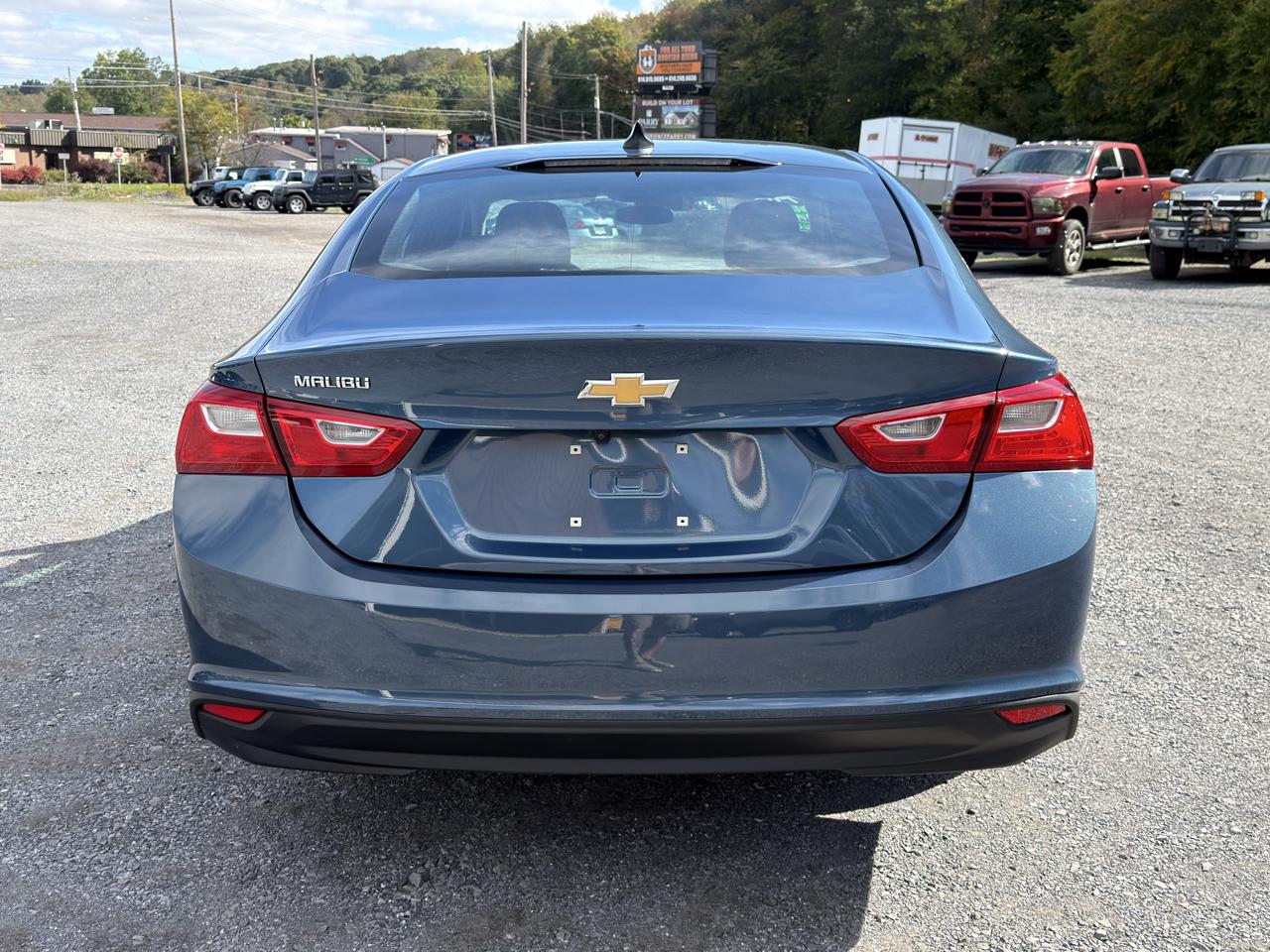 Chevrolet Malibu 4dr Sdn LS w/1FL 2024