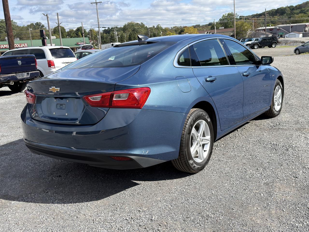 Chevrolet Malibu 4dr Sdn LS w/1FL 2024