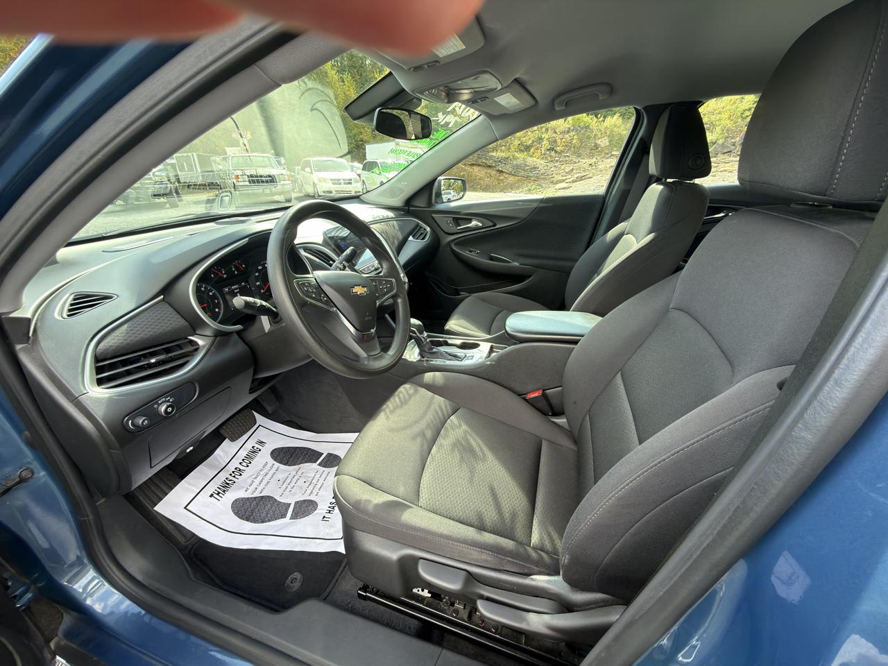 Chevrolet Malibu 4dr Sdn LS w/1FL 2024