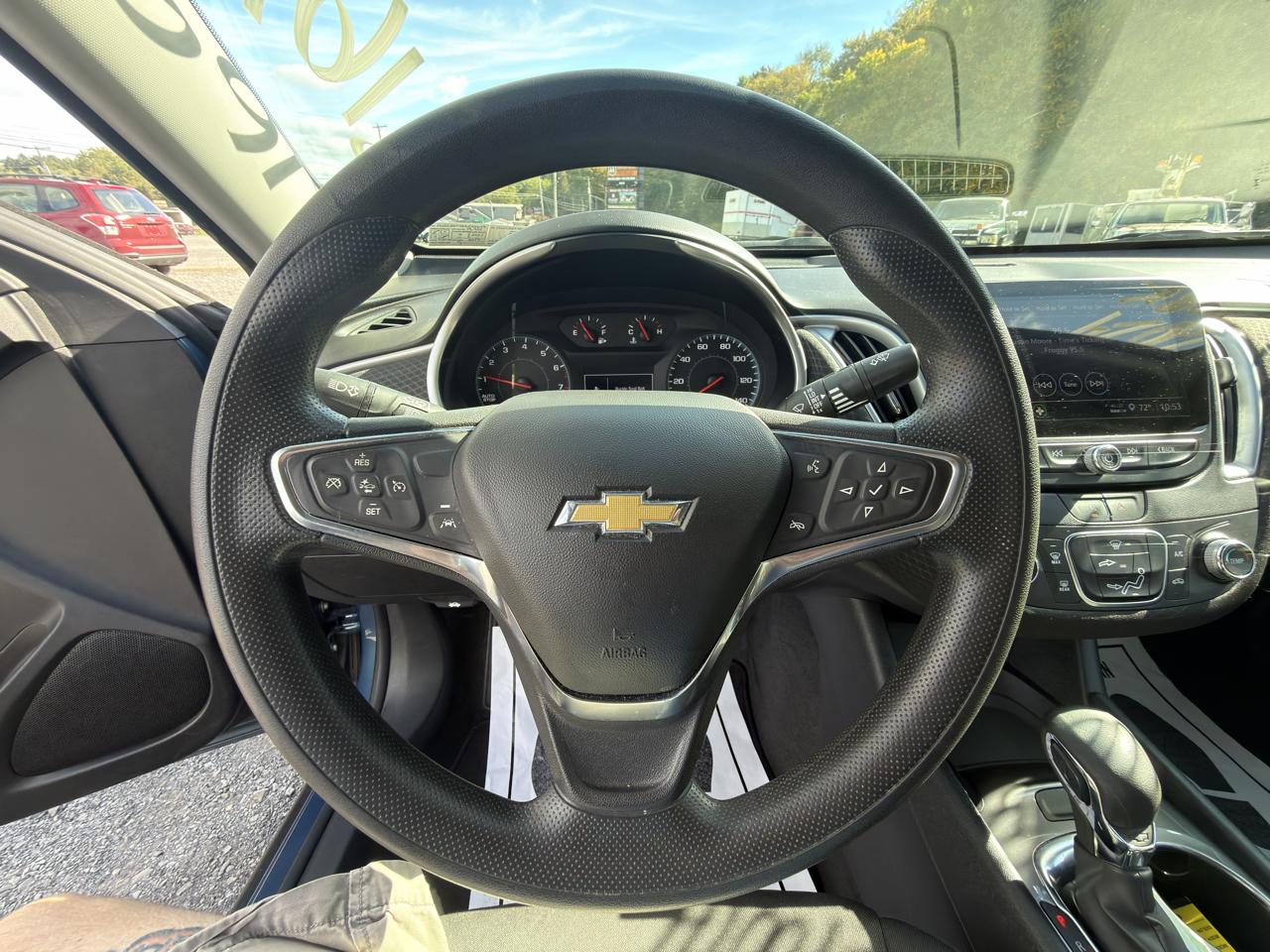 Chevrolet Malibu 4dr Sdn LS w/1FL 2024