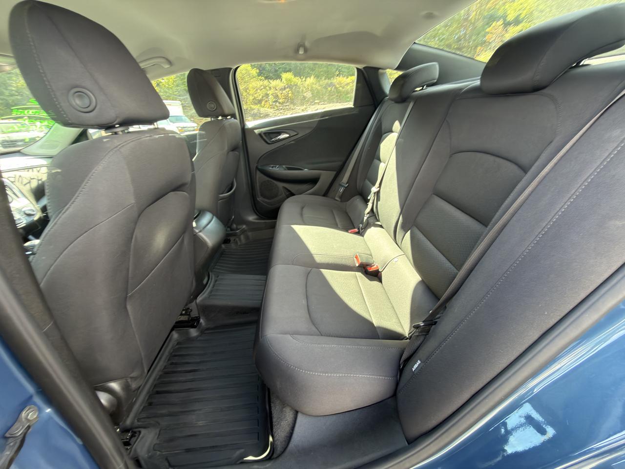 Chevrolet Malibu 4dr Sdn LS w/1FL 2024