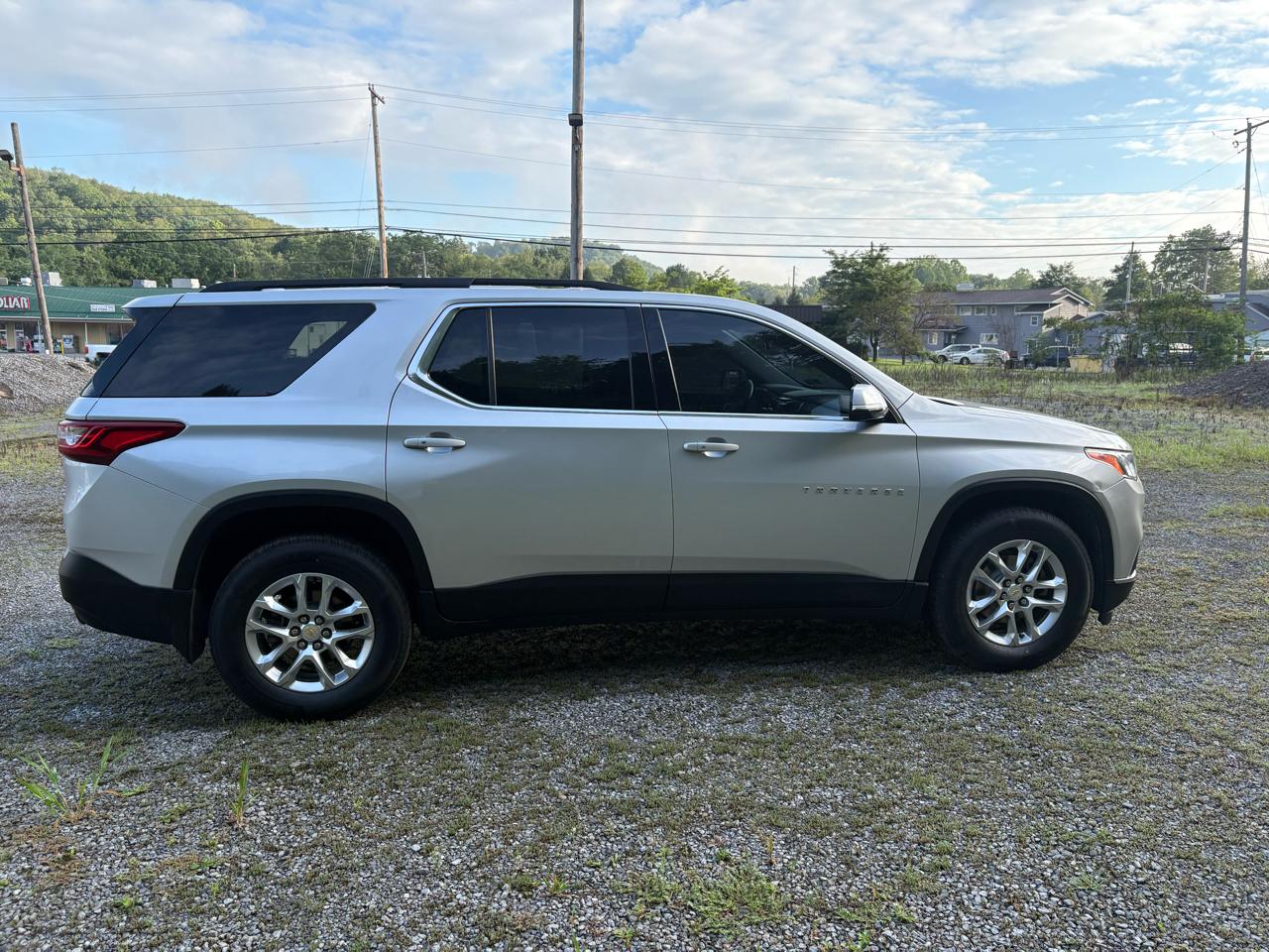 Chevrolet Traverse AWD 4dr LT Cloth w/1LT 2020