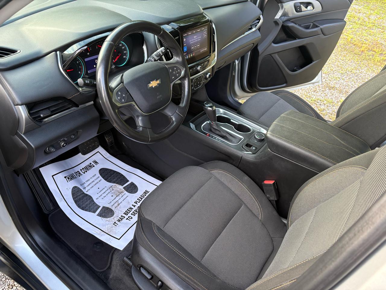 Chevrolet Traverse AWD 4dr LT Cloth w/1LT 2020