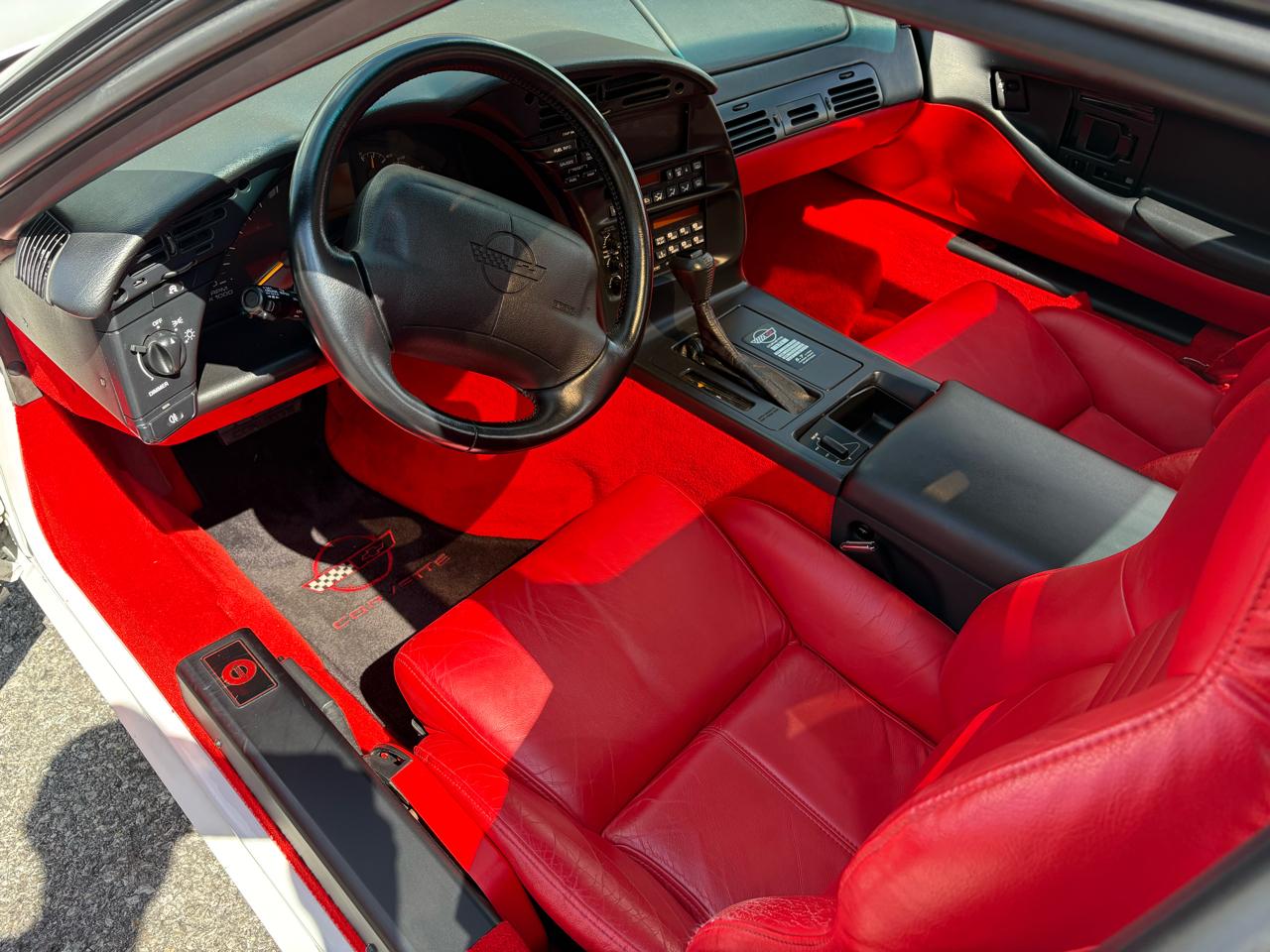Chevrolet Corvette 2dr Coupe Hatchback 1994