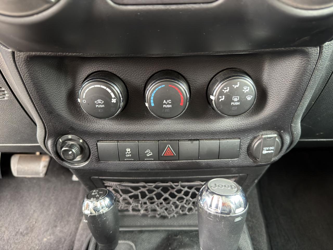Jeep Wrangler Unlimited Sport S 4x4 2016