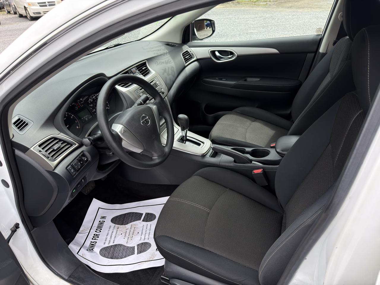 Nissan Sentra 4dr Sdn I4 CVT S 2014