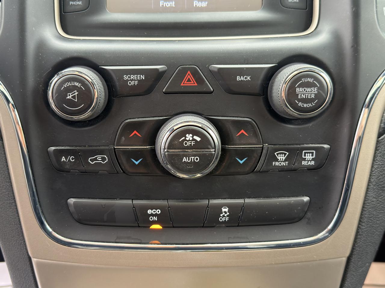 Jeep Grand Cherokee 4WD 4dr Laredo 2014