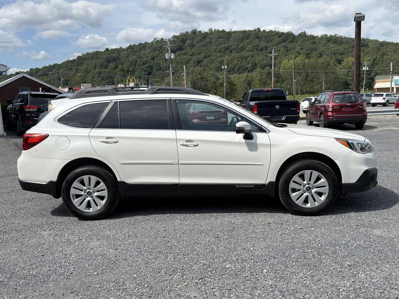 Subaru Outback 2.5i Premium 2017