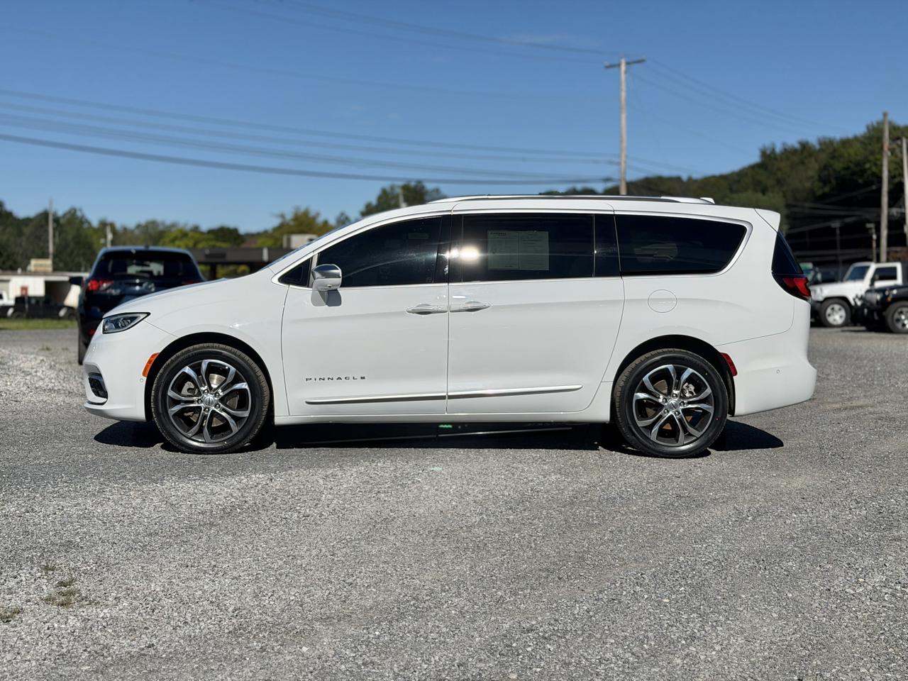 Chrysler Pacifica Pinnacle AWD 2022