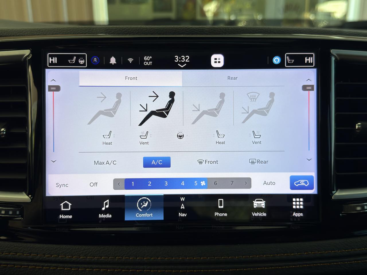 Chrysler Pacifica Pinnacle AWD 2022