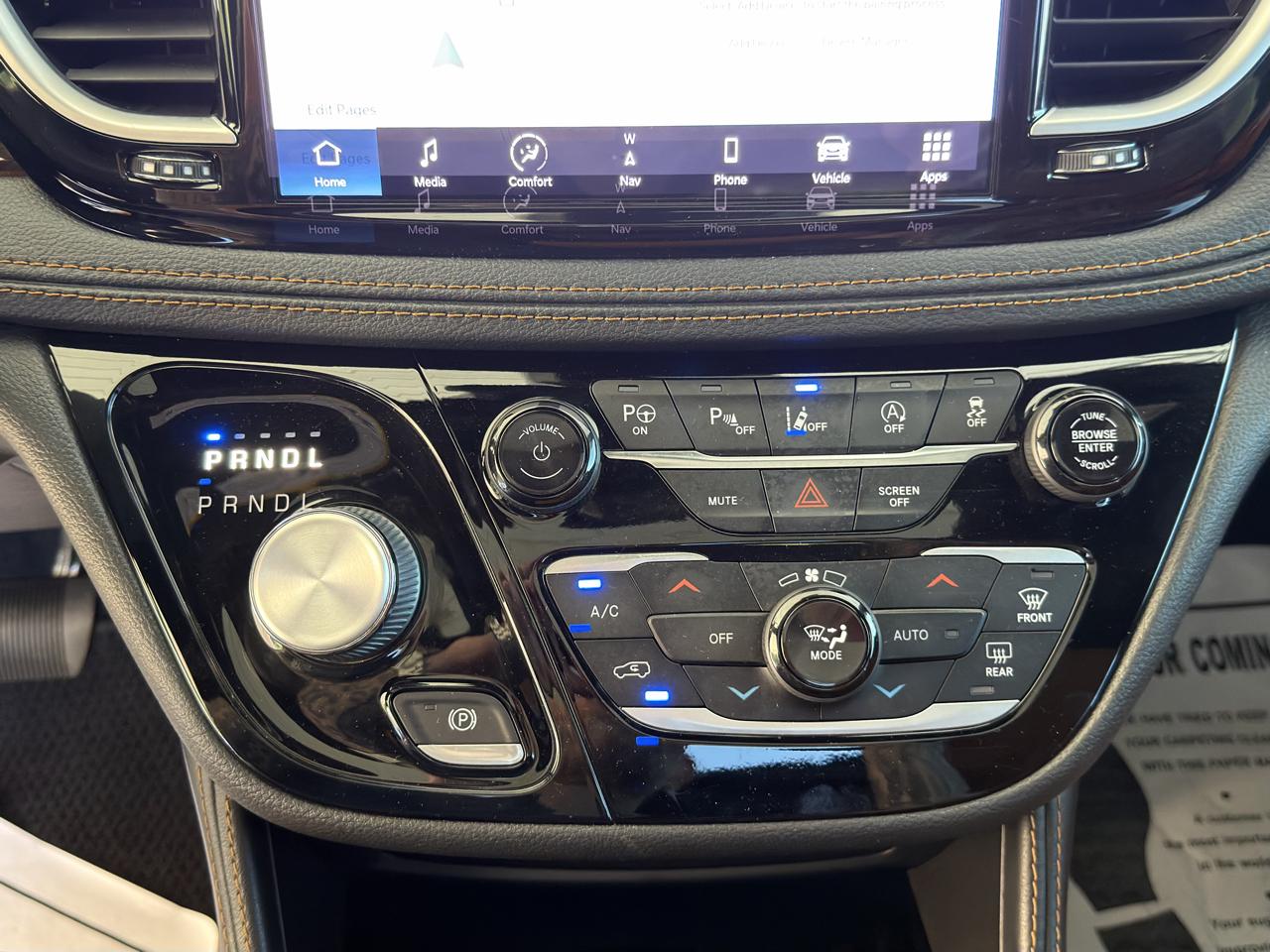Chrysler Pacifica Pinnacle AWD 2022
