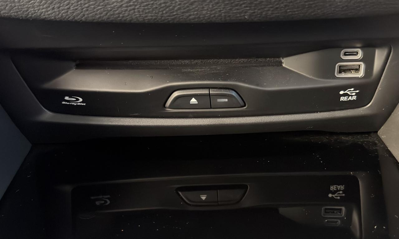 Chrysler Pacifica Pinnacle AWD 2022