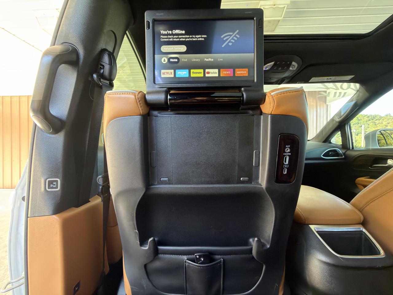Chrysler Pacifica Pinnacle AWD 2022