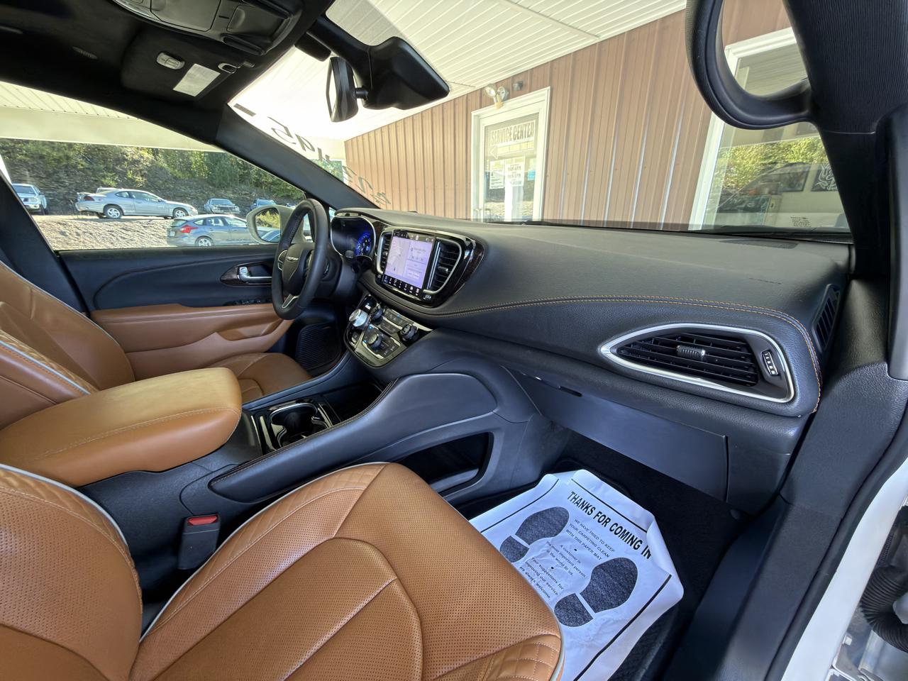 Chrysler Pacifica Pinnacle AWD 2022