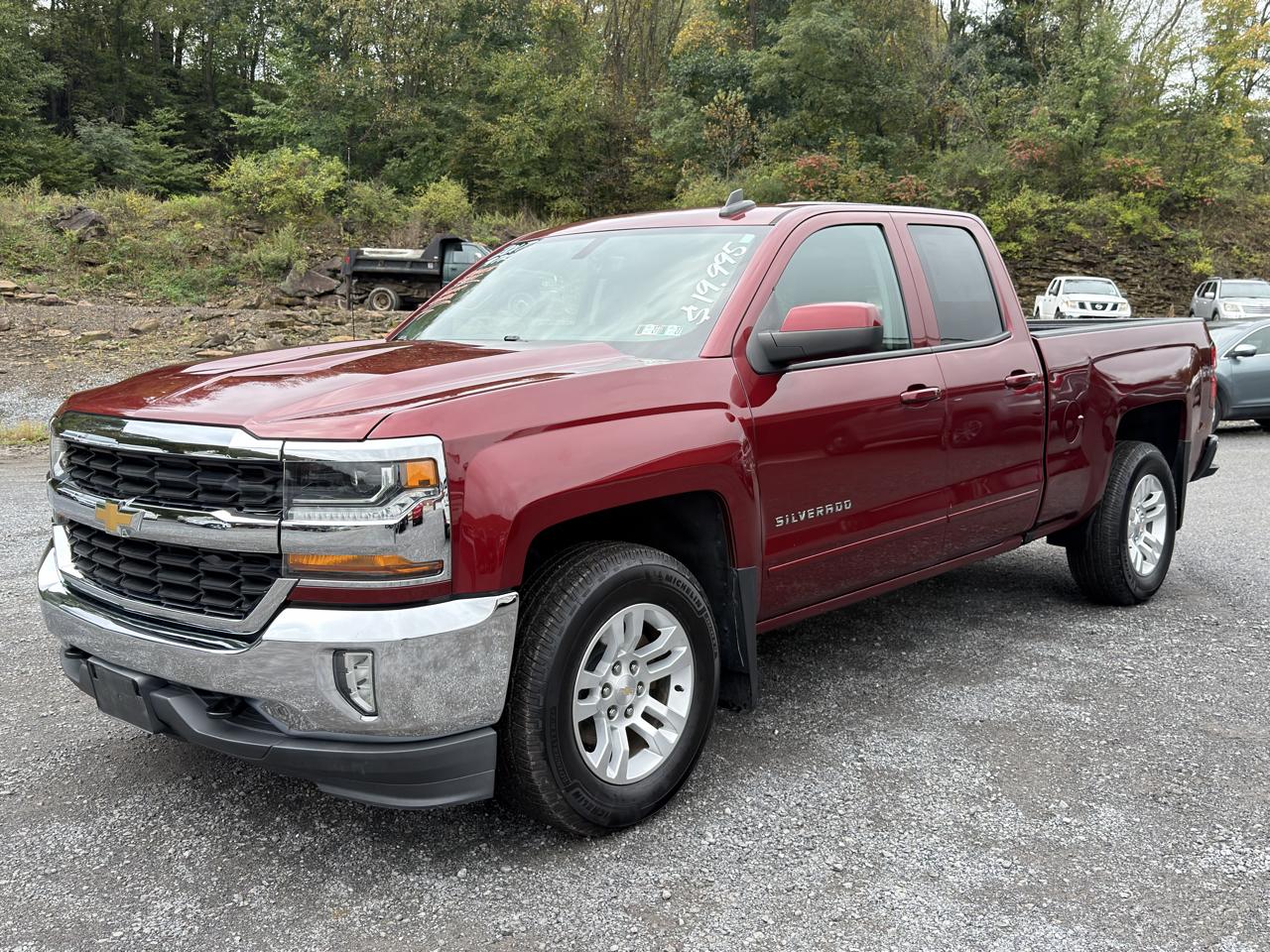 Chevrolet Silverado 1500 4WD Double Cab 143.5" LT w/1LT 2017