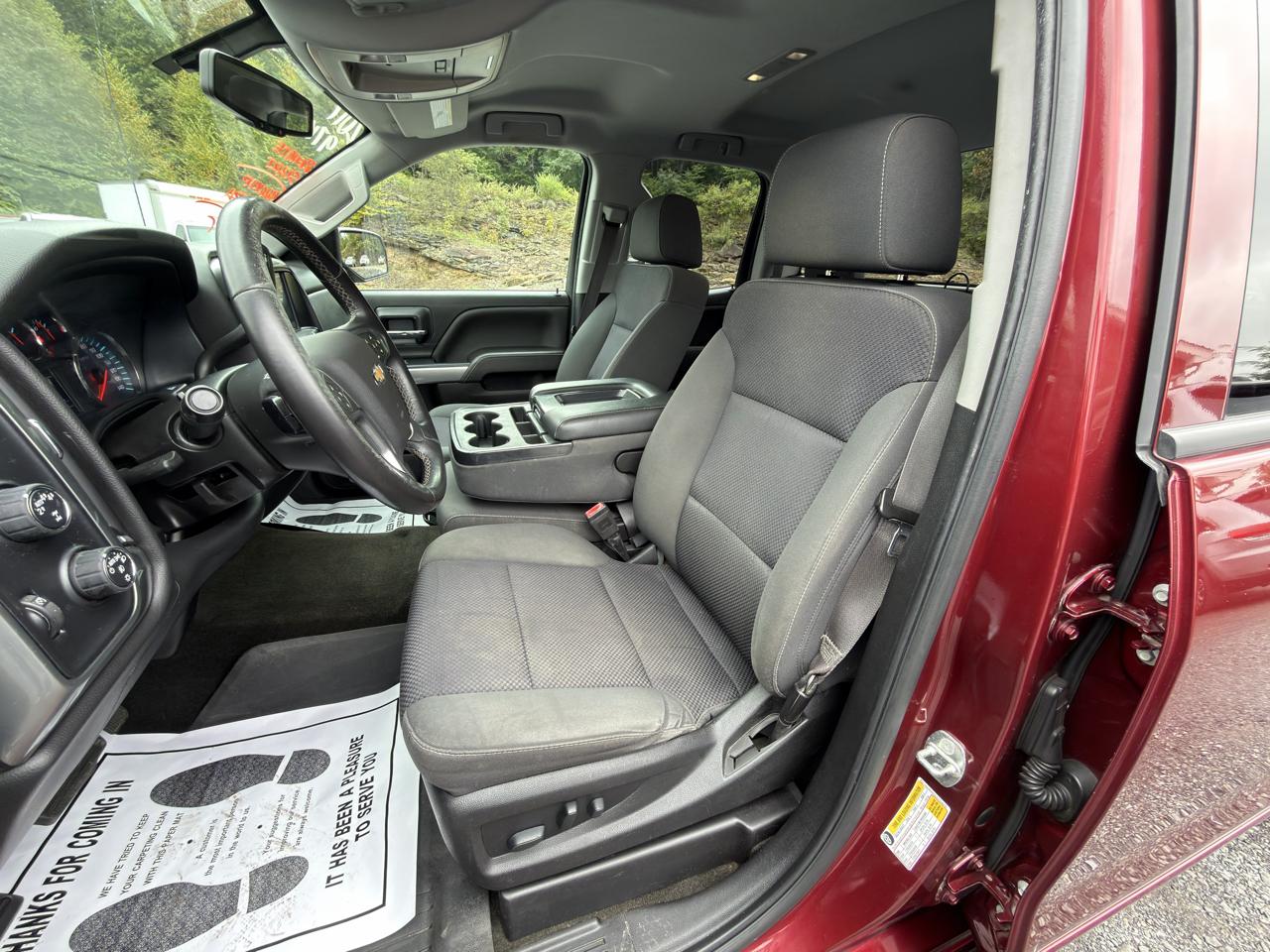 Chevrolet Silverado 1500 4WD Double Cab 143.5" LT w/1LT 2017