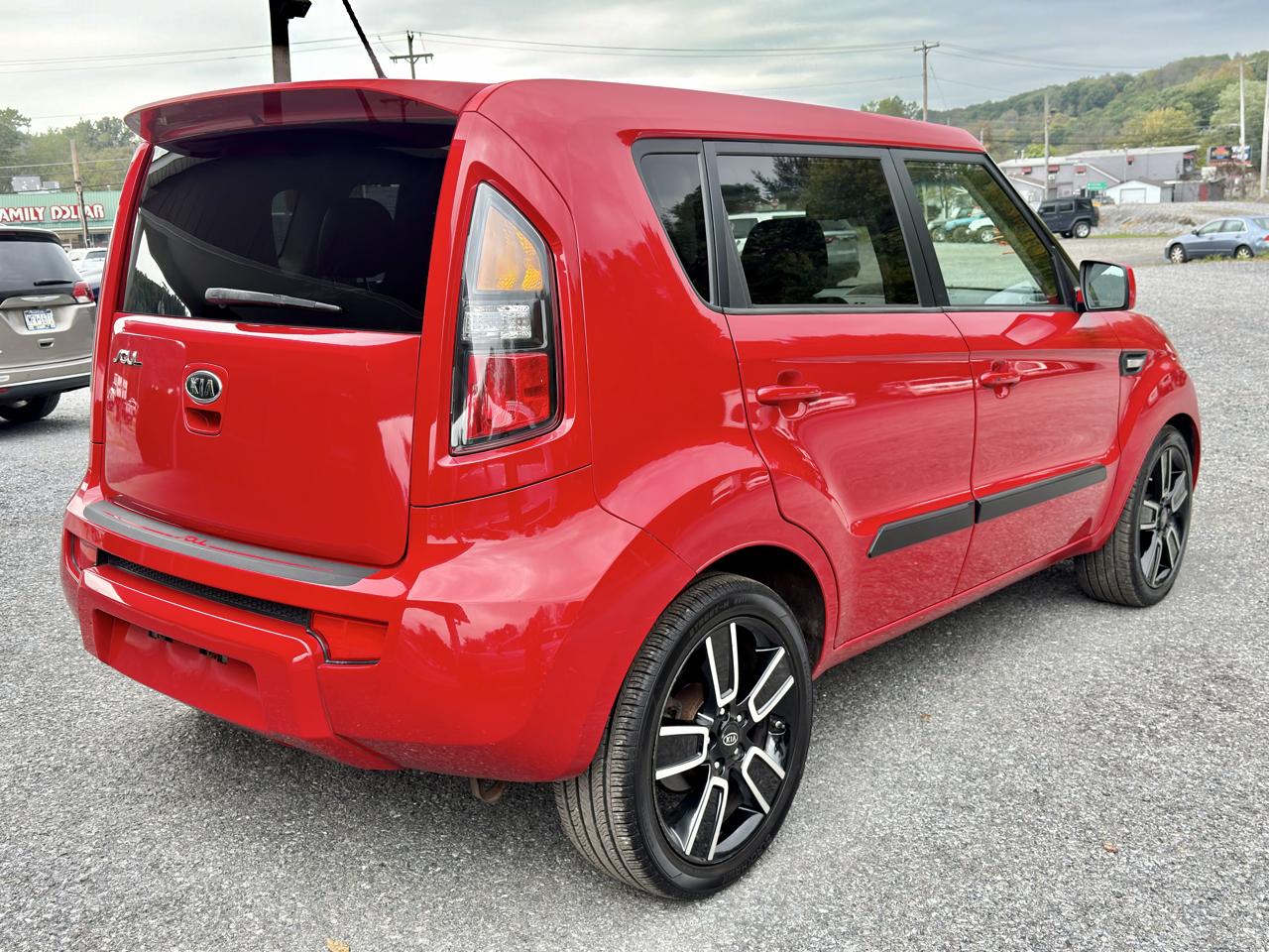 Kia Soul 5dr Wgn Auto + 2011
