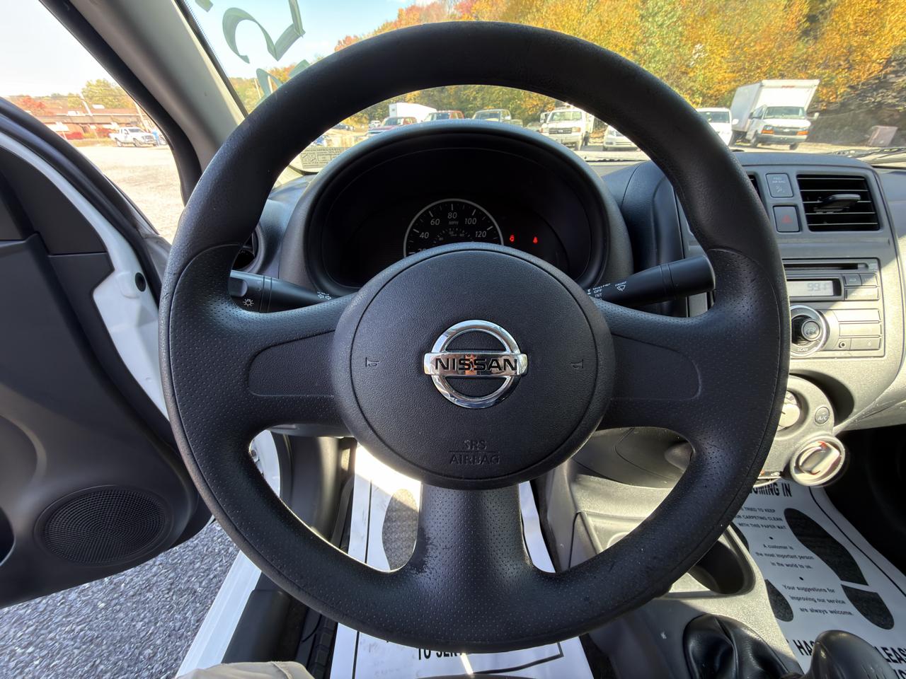 Nissan Versa 4dr Sdn Manual 1.6 S 2012