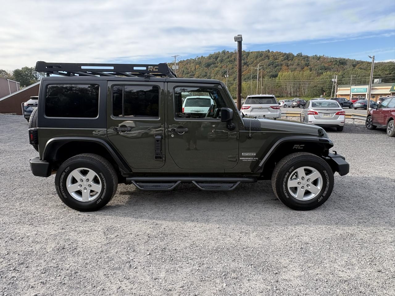 Jeep Wrangler Unlimited 4WD 4dr Sport 2015