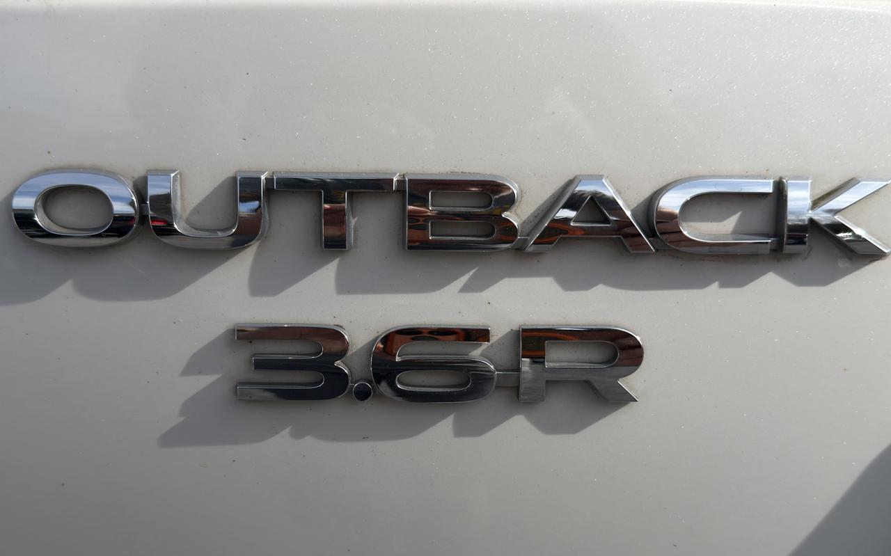 Subaru Outback 3.6R Touring 2019