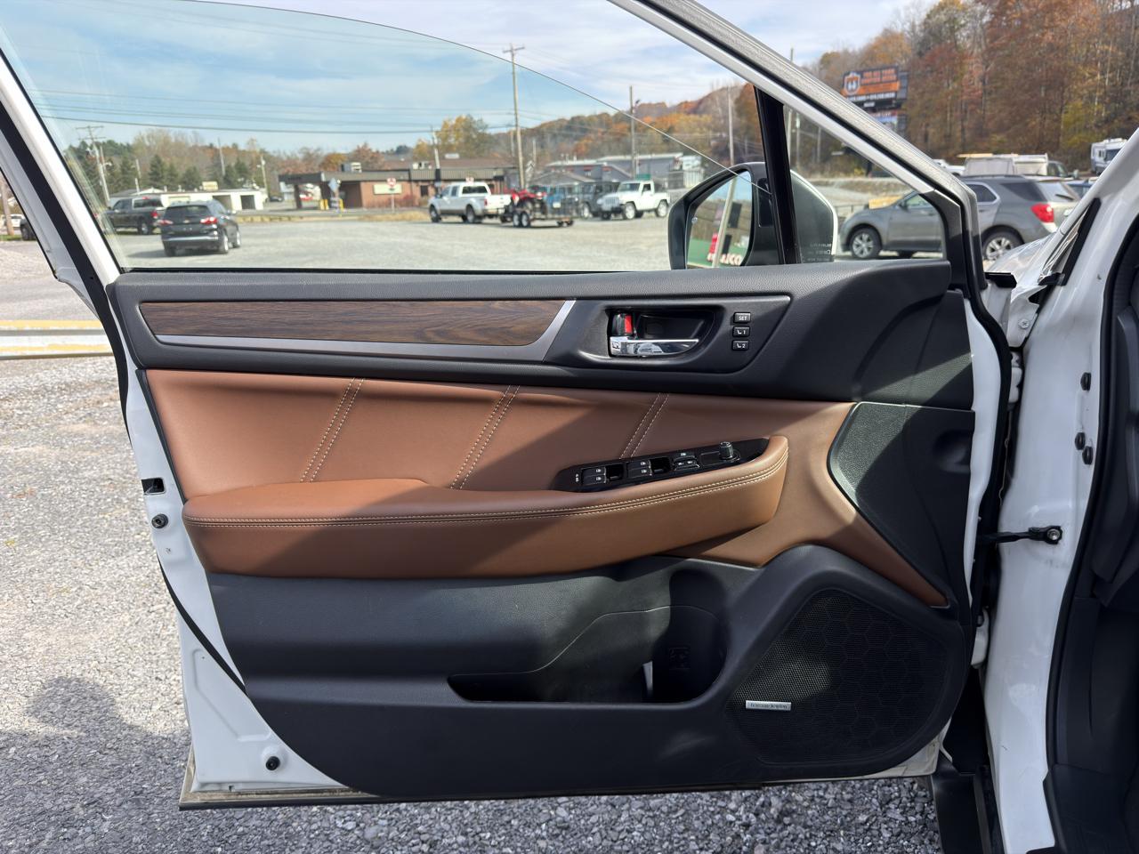 Subaru Outback 3.6R Touring 2019