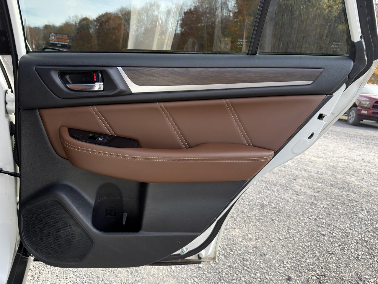 Subaru Outback 3.6R Touring 2019