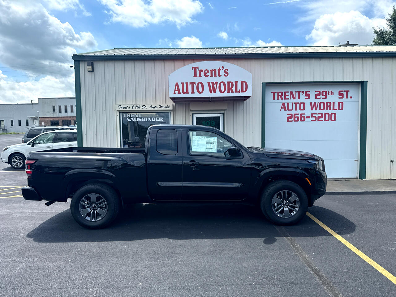 2025 Nissan Frontier 4x2 SV