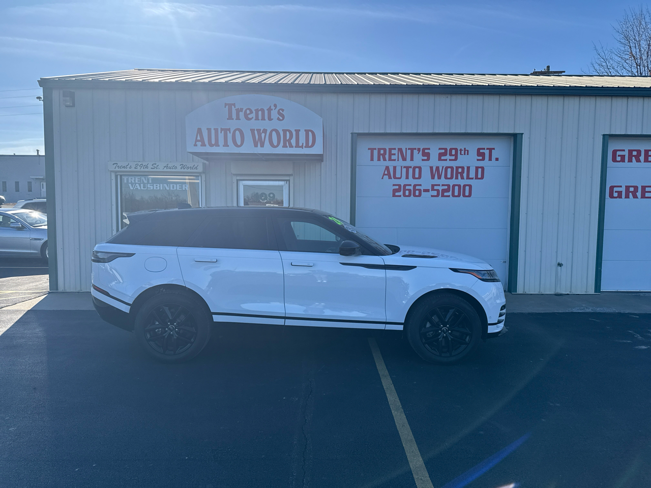 2024 Land Rover Range Rover Velar P250 Dynamic SE