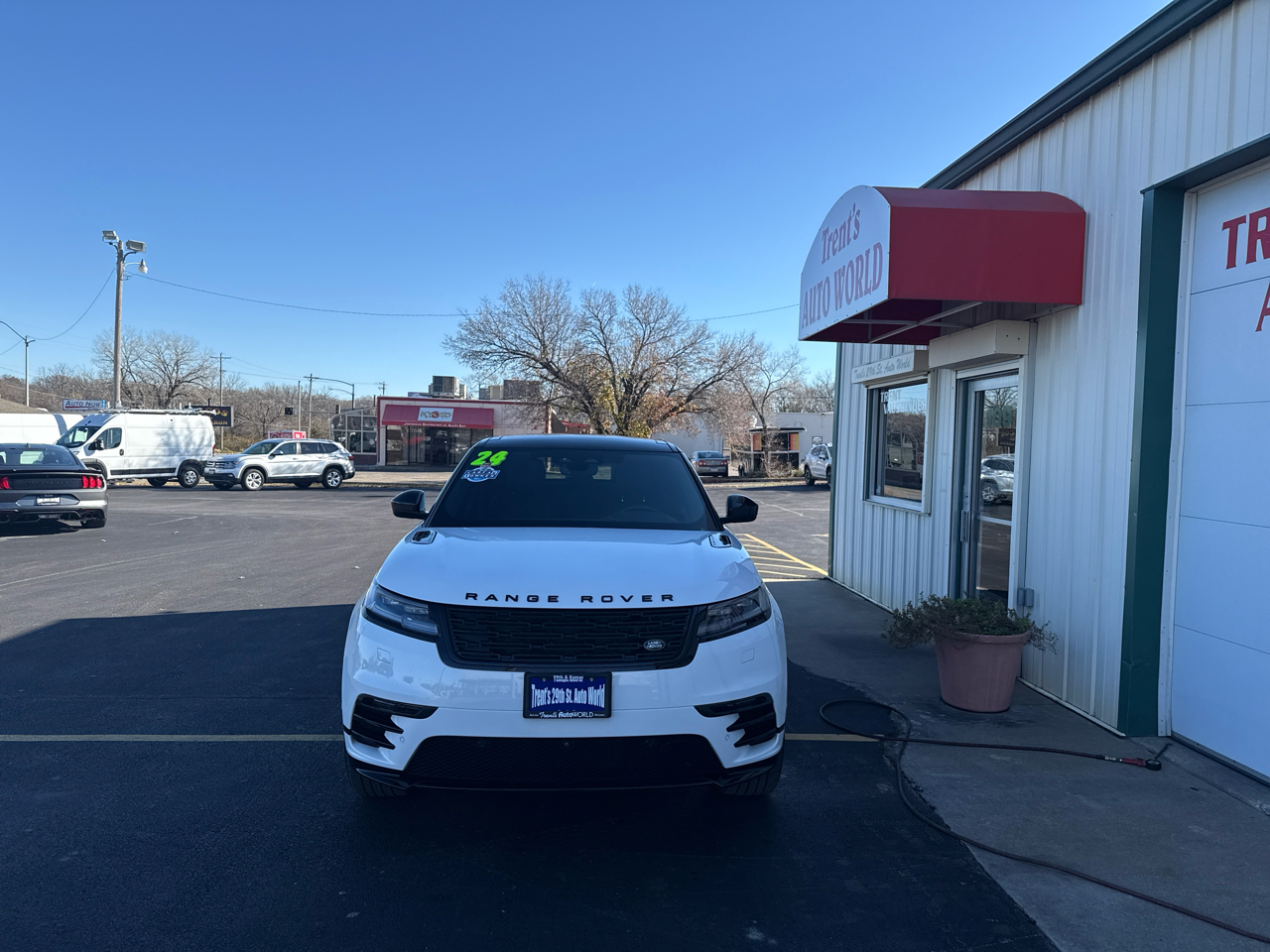 Land Rover Range Rover Velar P250 Dynamic SE 2024