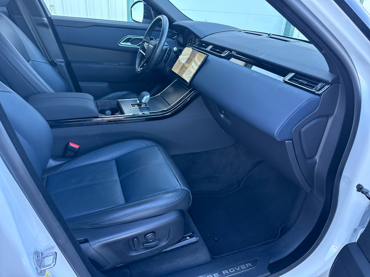 Land Rover Range Rover Velar P250 Dynamic SE 2024