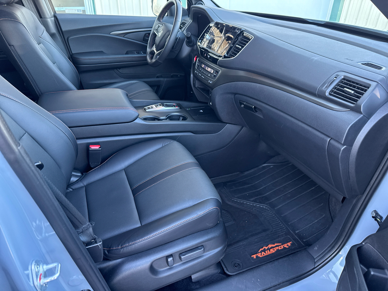 Honda Ridgeline TrailSport AWD 2025