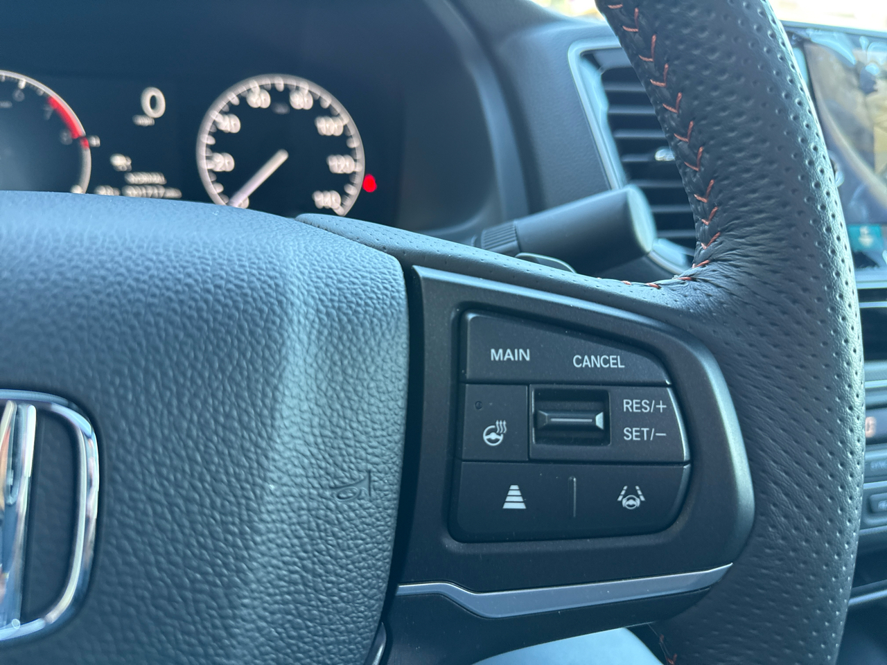 Honda Ridgeline TrailSport AWD 2025