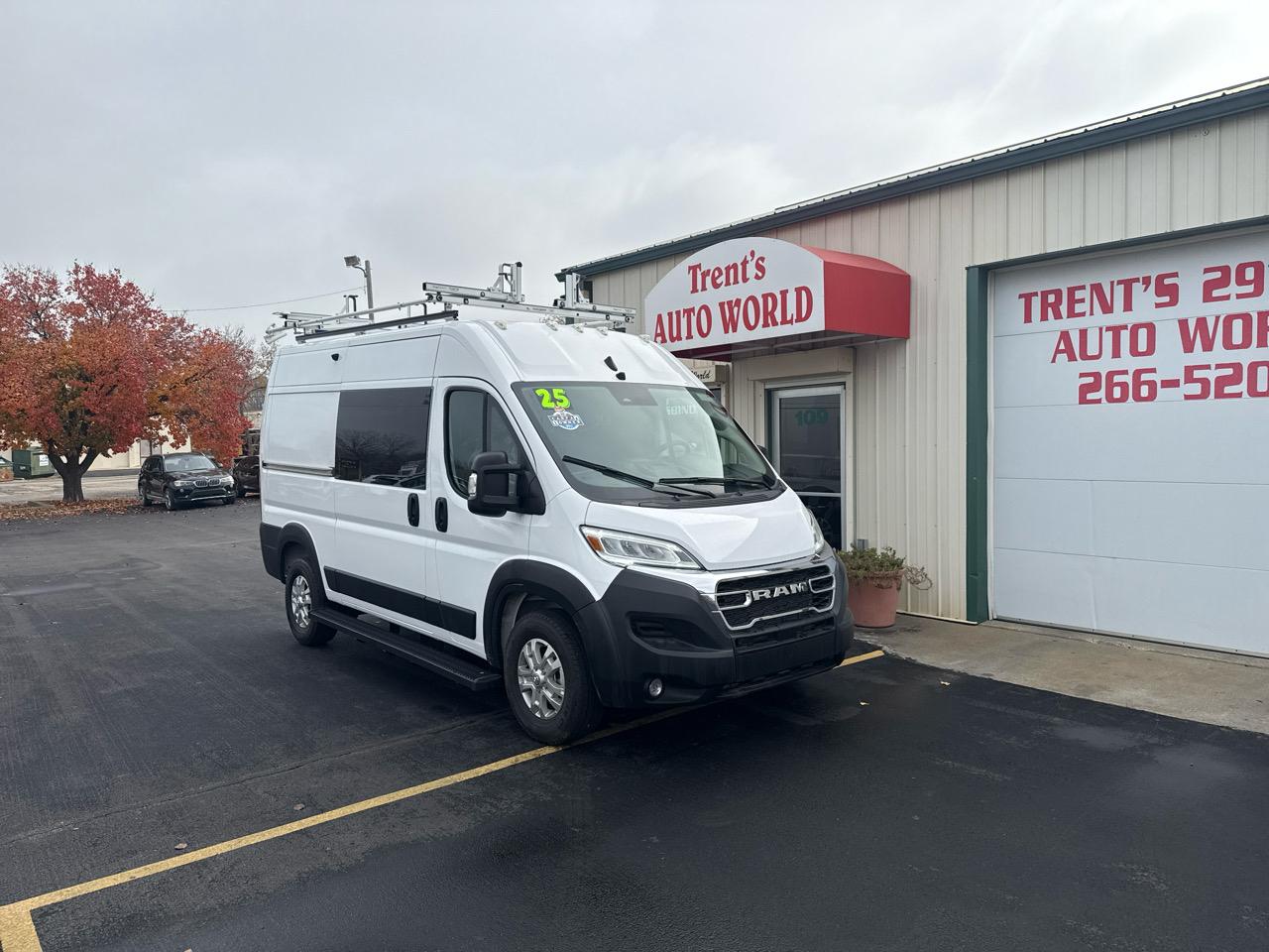 RAM ProMaster Cargo Van SLT 1500 High Roof 136" WB 2025