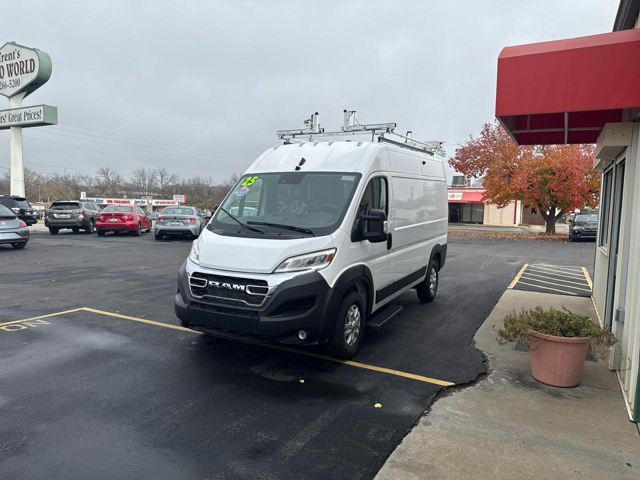 RAM ProMaster Cargo Van SLT 1500 High Roof 136" WB 2025