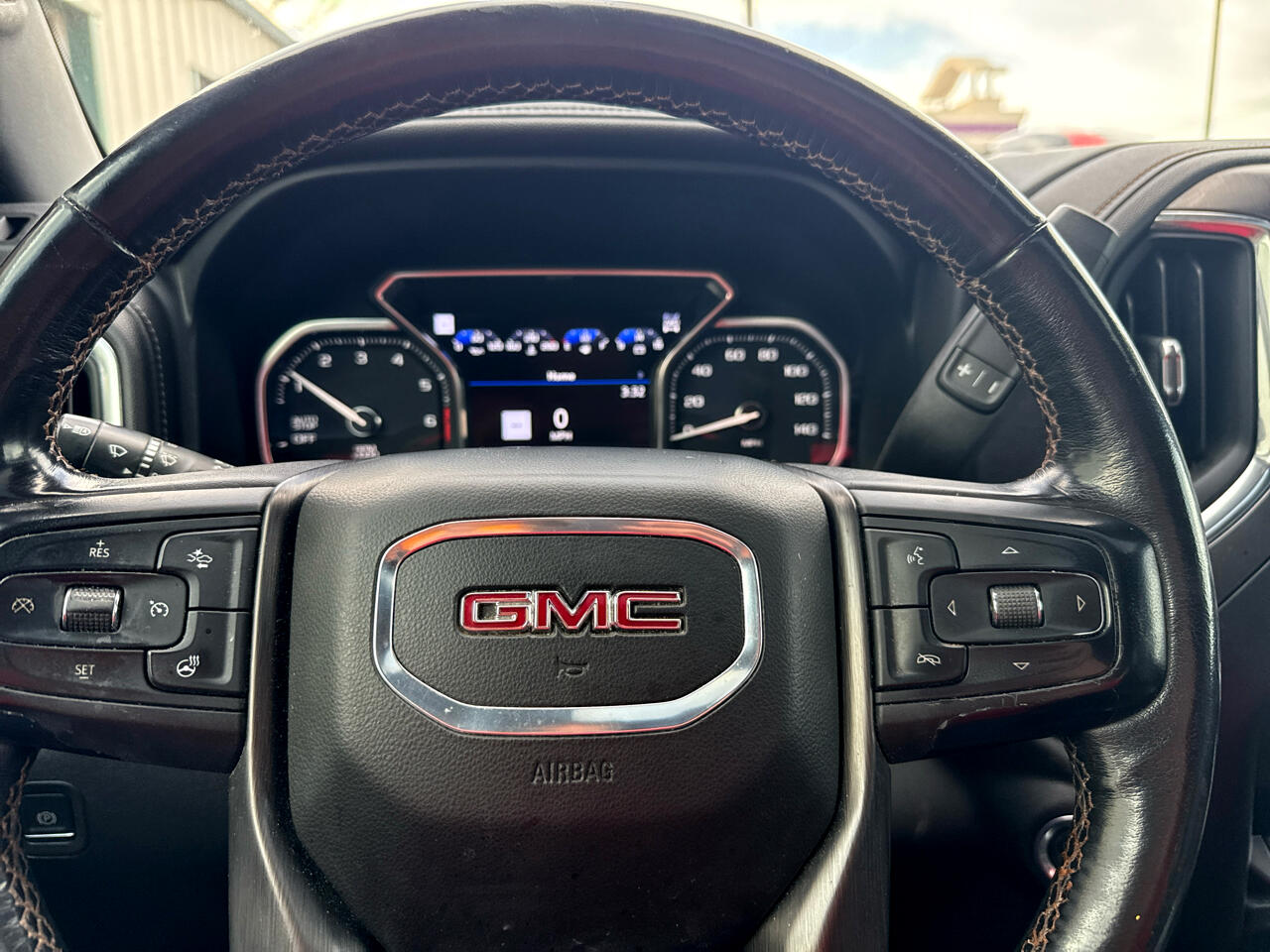 GMC Sierra 1500 4WD Crew Cab 157" AT4 2020