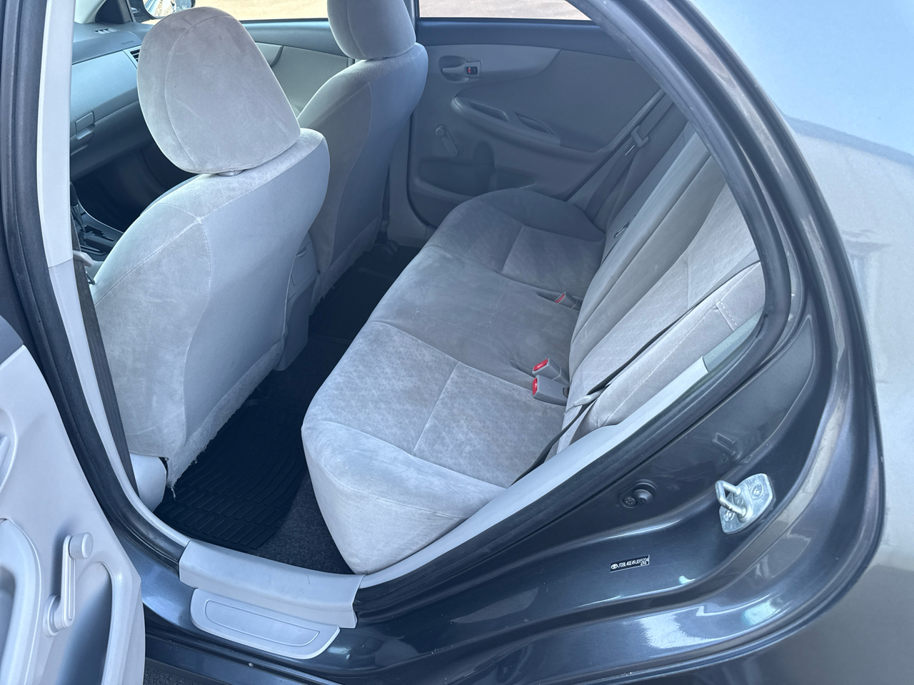 Toyota Corolla 4dr Sdn Auto S (Natl) 2009