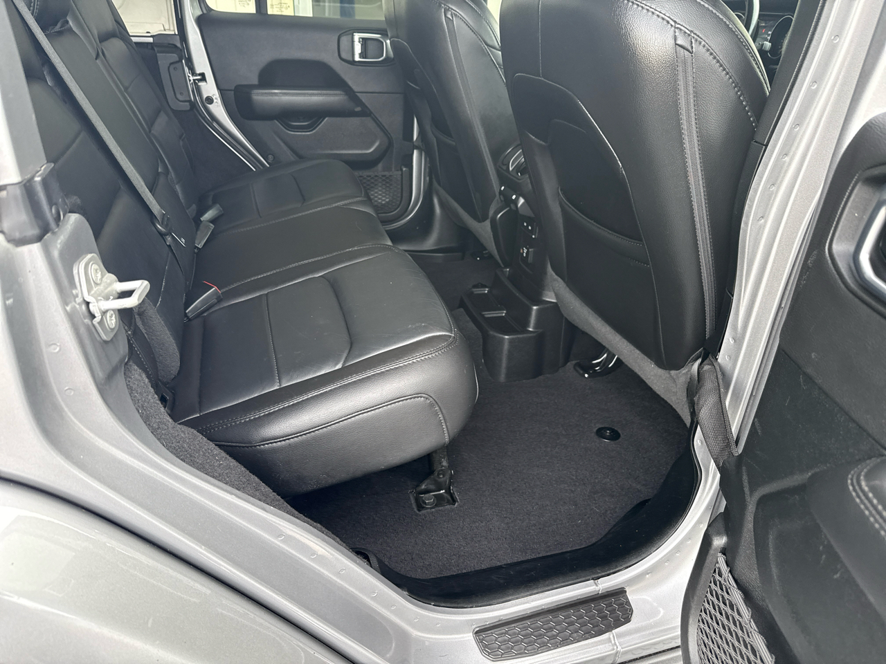 Jeep Wrangler Unlimited Sahara Altitude 4x4 2021