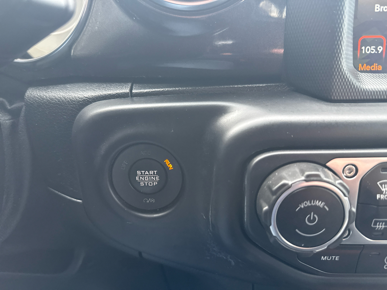 Jeep Wrangler Unlimited Sahara Altitude 4x4 2021