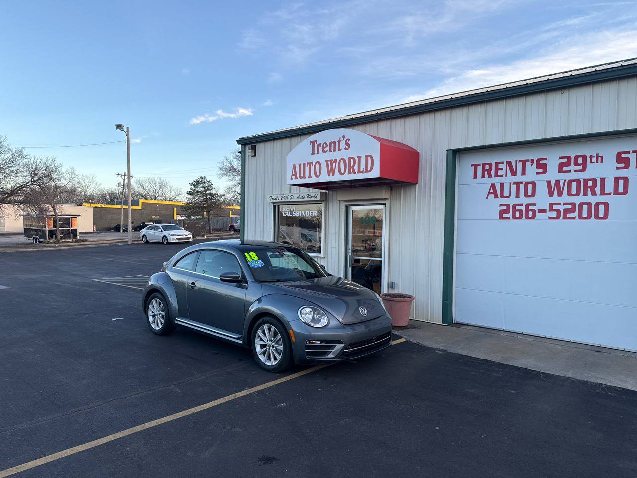 Volkswagen Beetle SE Auto 2018