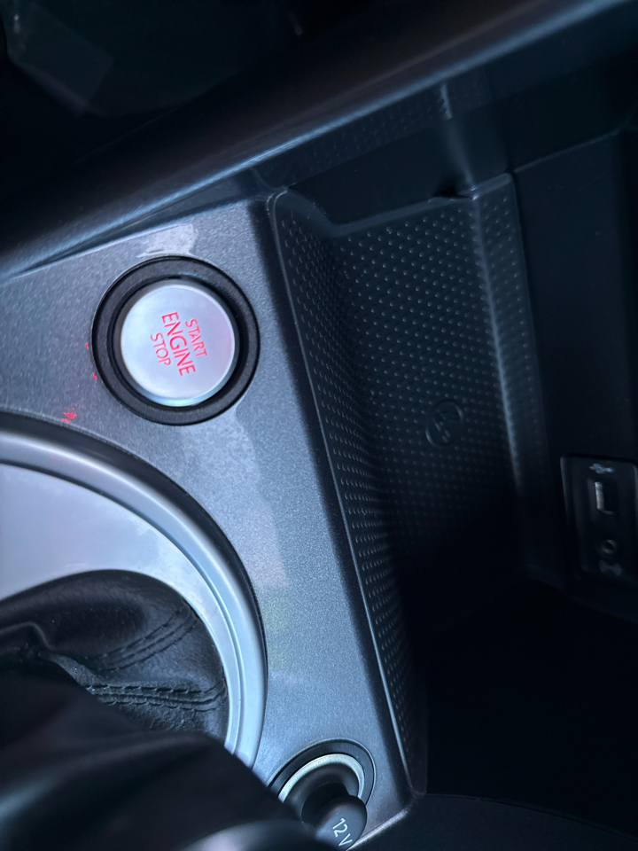 Volkswagen Beetle SE Auto 2018