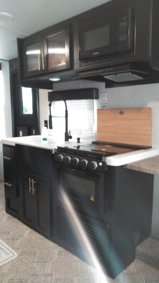 Forest River Cherokee  2022