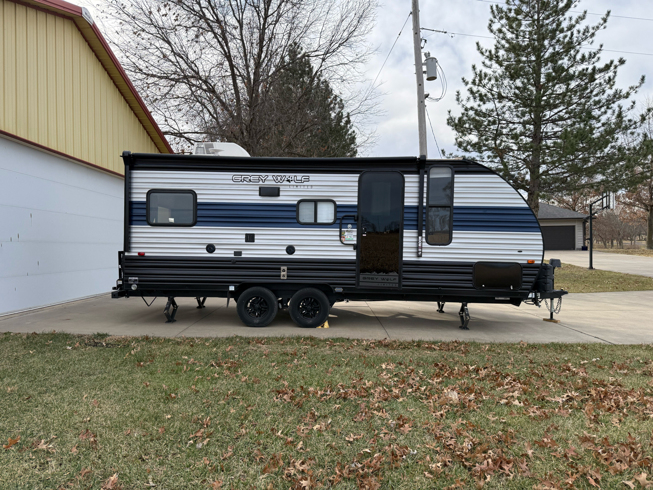 Forest River Cherokee  2022