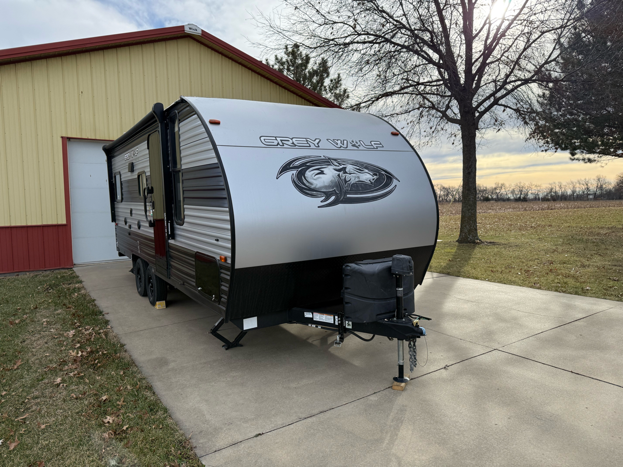 Forest River Cherokee  2022